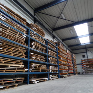 DSC00239 E14619115104031 300x300